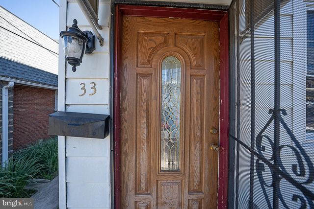 33 N MILLBOURNE AVE, Upper Darby, PA 19082