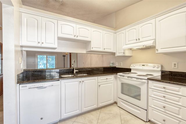 1093 OAK FOREST CIRCLE, Port Orange, FL 32129