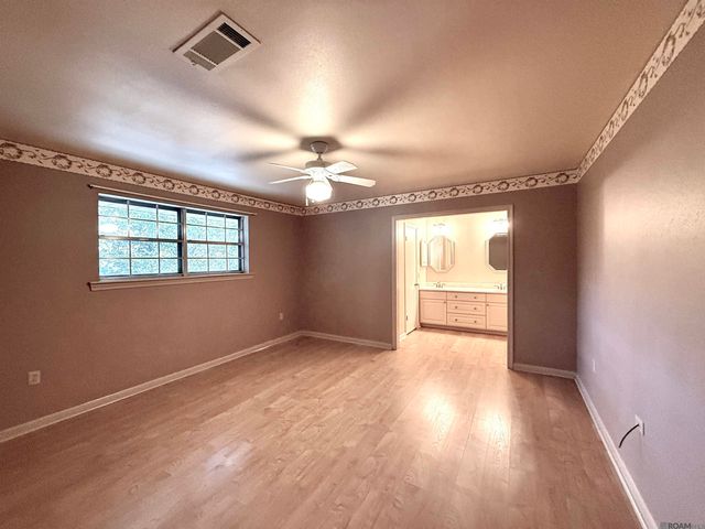 738 Bromley Dr, Baton Rouge, LA 70808
