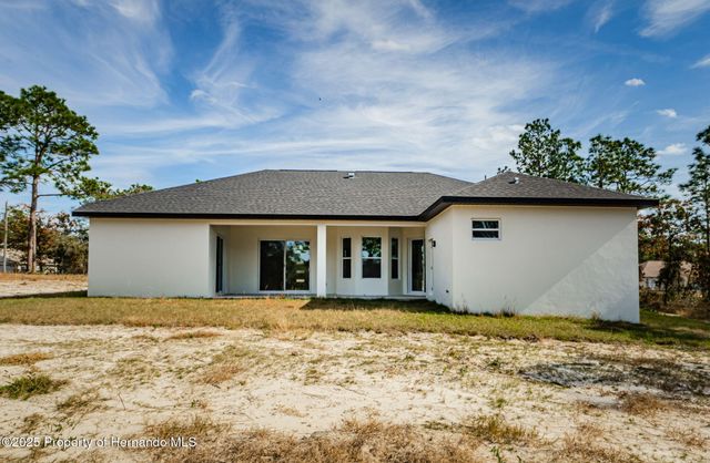 16117 Medrick Road, Weeki Wachee, FL 34614