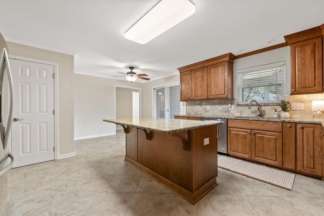 2100 Covington Drive, North Little Rock, AR 72116