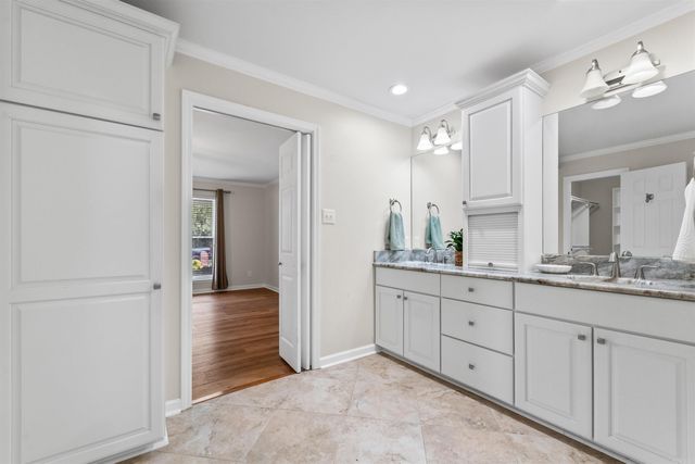 2100 Covington Drive, North Little Rock, AR 72116