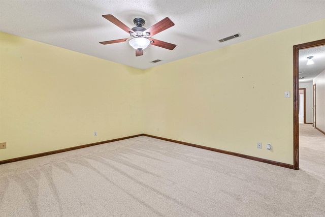 2100 Covington Drive, North Little Rock, AR 72116