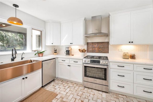 105 Hasell Lane, St Simons Island, GA 31522