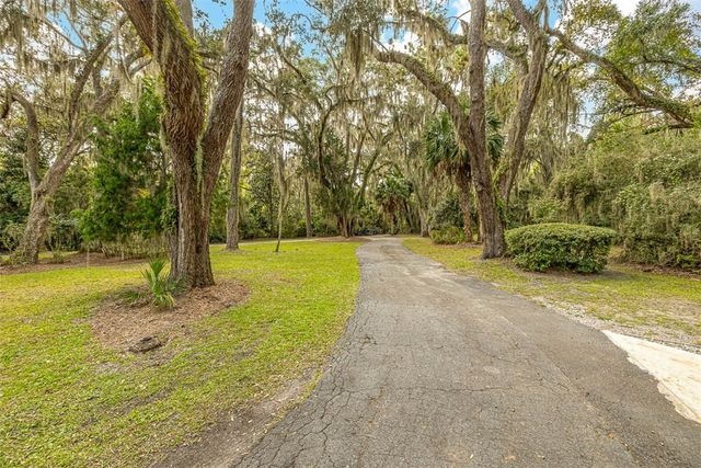 105 Hasell Lane, St Simons Island, GA 31522