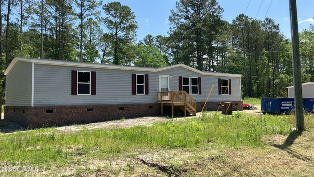 730 Gurganus Road, Maple Hill, NC 28454