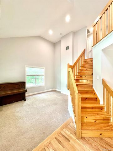 50 Cocoa Lane, Newburgh, NY 12550