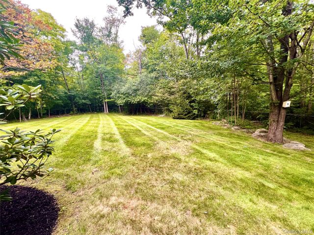 50 Cocoa Lane, Newburgh, NY 12550