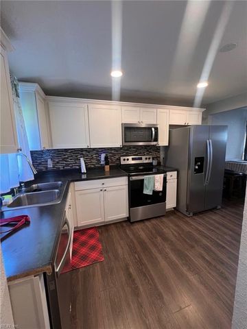 1921 Nashville AVE, Portsmouth, VA 23704