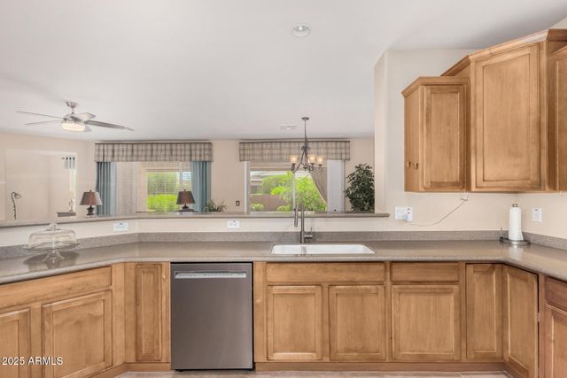 6749 W NOBLE PRAIRIE Way, Florence, AZ 85132