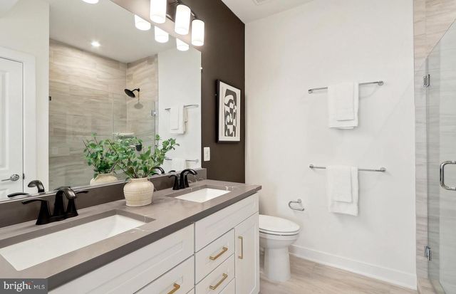 3009 NINA CLARKE DR, Rockville, MD 20850