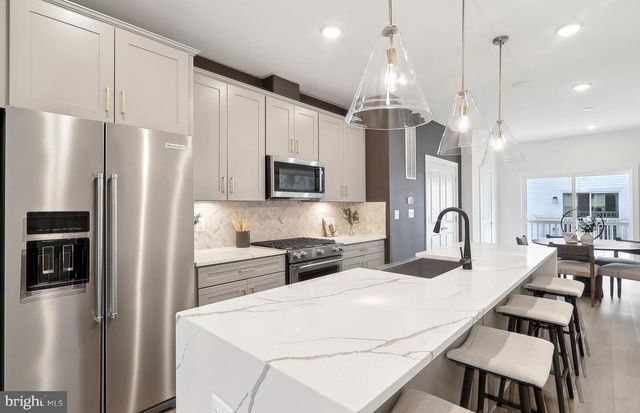 3009 NINA CLARKE DR, Rockville, MD 20850