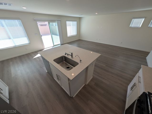 5658 Mesa Sedona Street, North Las Vegas, NV 89081