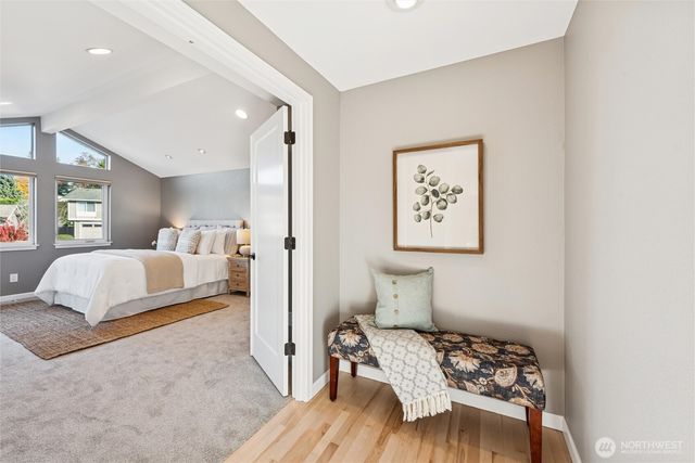 10511 NE 44th Street, Kirkland, WA 98033