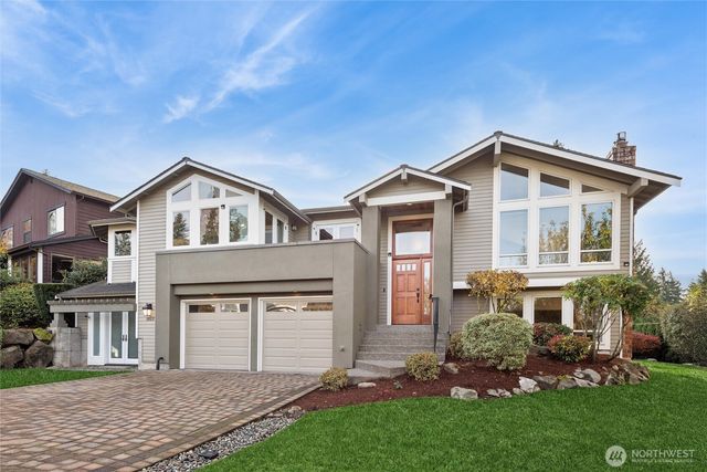 10511 NE 44th Street, Kirkland, WA 98033
