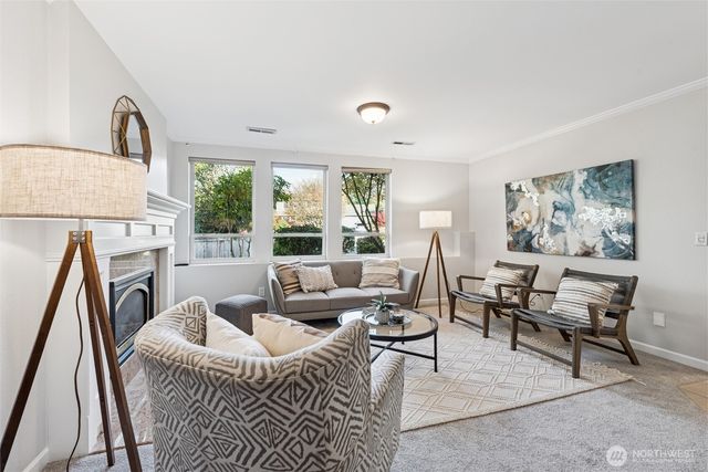 10511 NE 44th Street, Kirkland, WA 98033