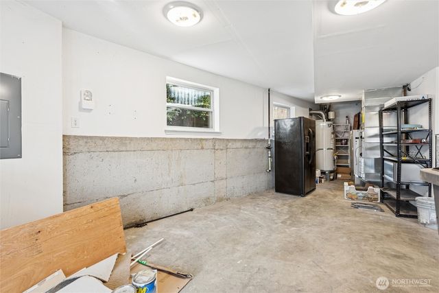 10511 NE 44th Street, Kirkland, WA 98033