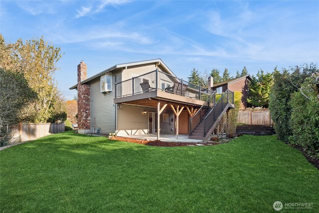 10511 NE 44th Street, Kirkland, WA 98033