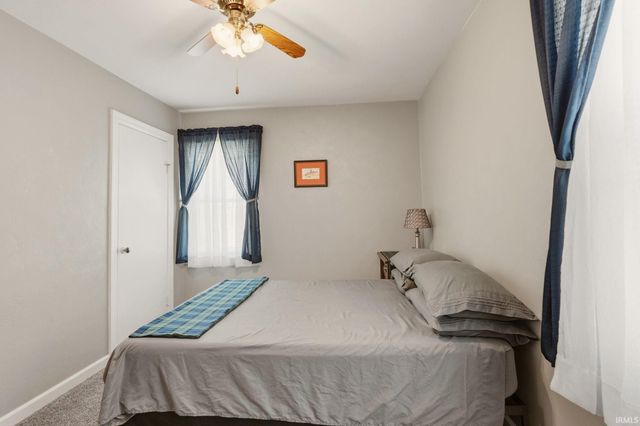 2415 Glenwood Avenue, Fort Wayne, IN 46805