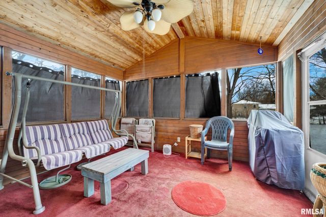 5000 E RICHLAND Avenue, Chillicothe, IL 61523