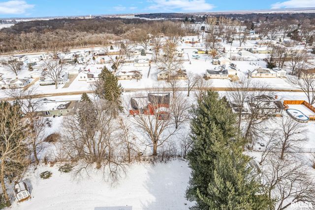 5000 E RICHLAND Avenue, Chillicothe, IL 61523