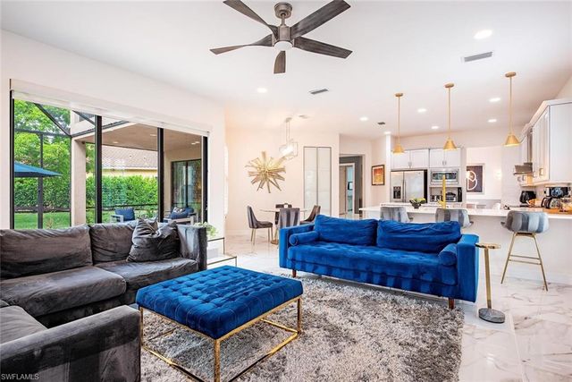 3094 HUDSON TER, Naples, FL 34119