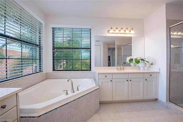 3094 HUDSON TER, Naples, FL 34119