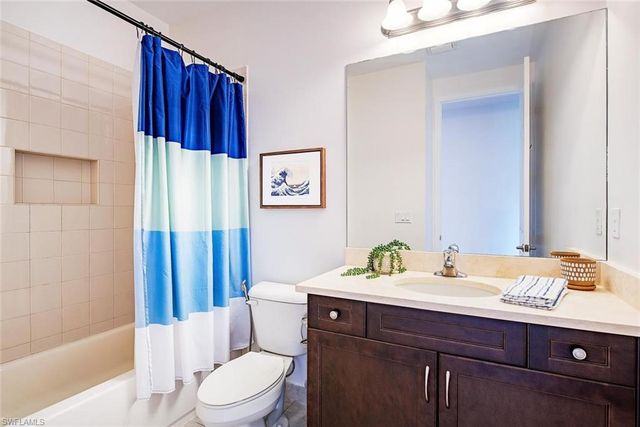 3094 HUDSON TER, Naples, FL 34119