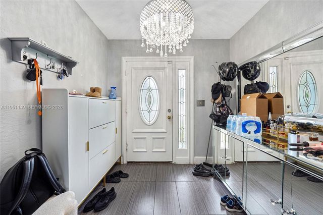 2534 Monroe St, Hollywood, FL 33020