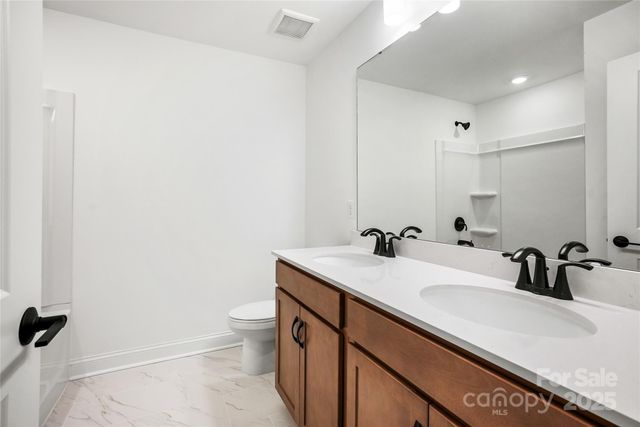 1007 High Bluff Point SE, Waxhaw, NC 28173