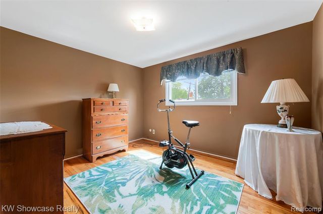 27390 Everett Street, Southfield, MI 48076