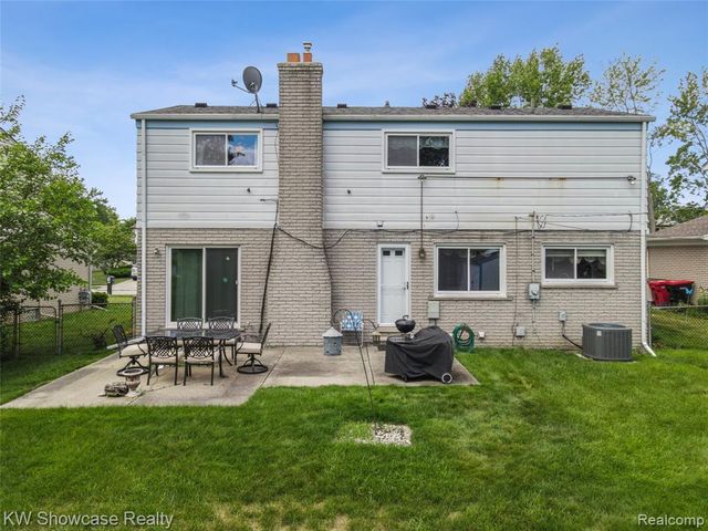 27390 Everett Street, Southfield, MI 48076
