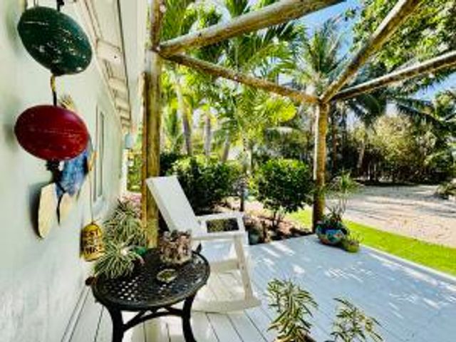 356 Buttonwood Shores Drive, Key Largo, FL 33037