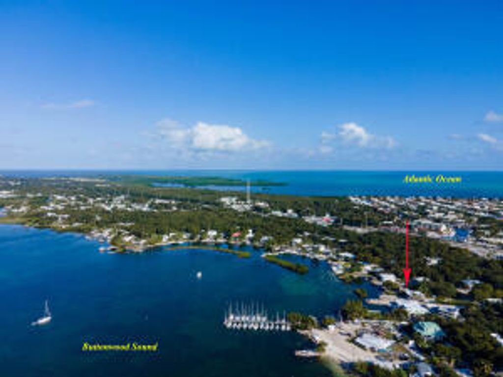 356 Buttonwood Shores Drive, Key Largo, FL 33037
