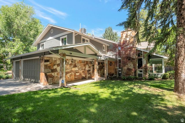 5076 S 2100 E, Holladay, UT 84117