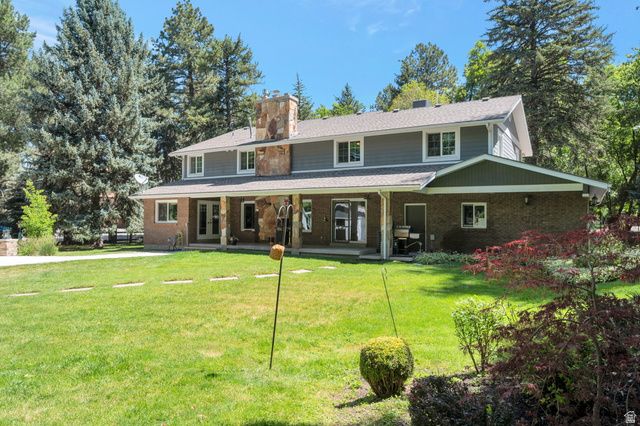 5076 S 2100 E, Holladay, UT 84117