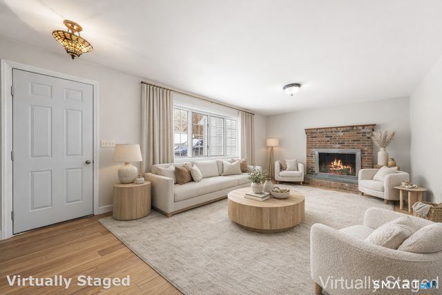 10 November Trail, Haddam, CT 06438