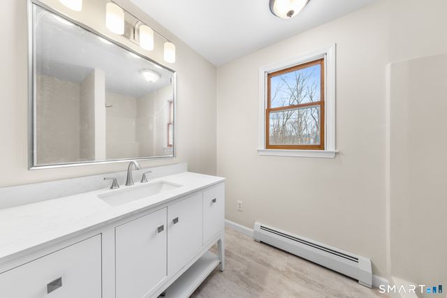 10 November Trail, Haddam, CT 06438