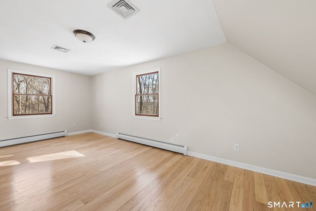 10 November Trail, Haddam, CT 06438