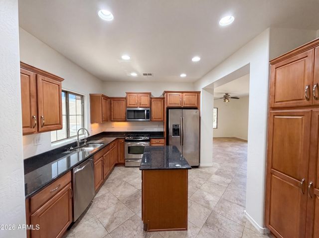 3968 E MELINDA Drive, Phoenix, AZ 85050