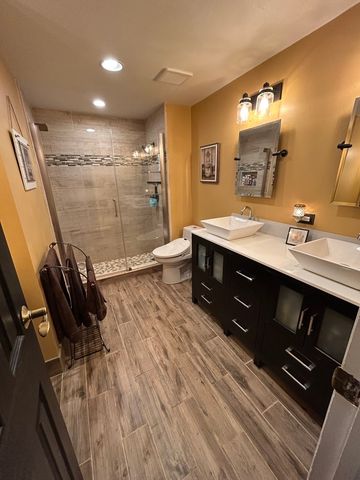 2S230 Ivy Lane, Lombard, IL 60148