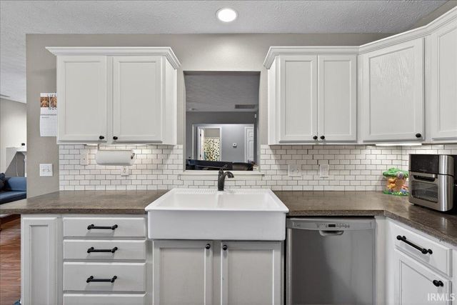 4052 Fiddlesticks Drive, Lafayette, IN 47909