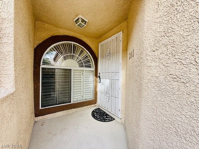 3672 Angela Robin Street 202, Las Vegas, NV 89129