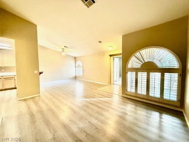 3672 Angela Robin Street 202, Las Vegas, NV 89129