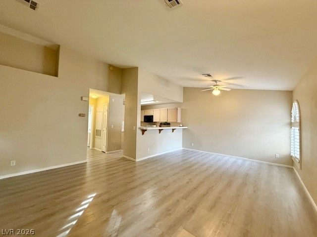 3672 Angela Robin Street 202, Las Vegas, NV 89129