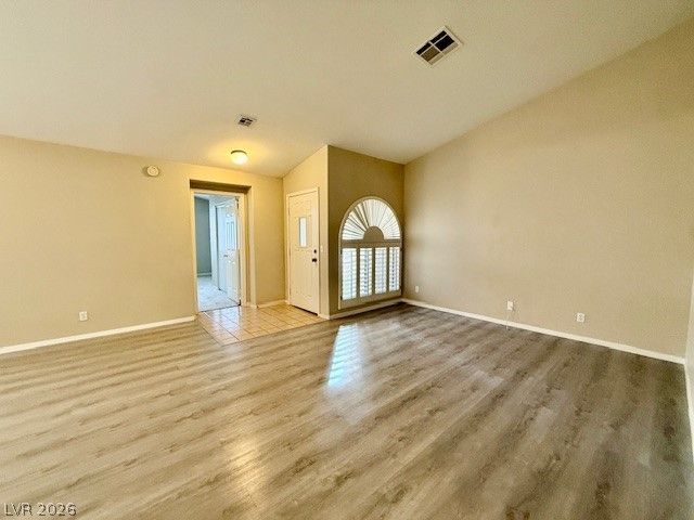 3672 Angela Robin Street 202, Las Vegas, NV 89129