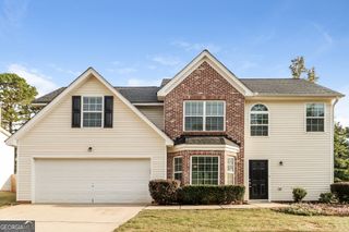 1021 Bluecoat Circle, Hampton, GA 30228