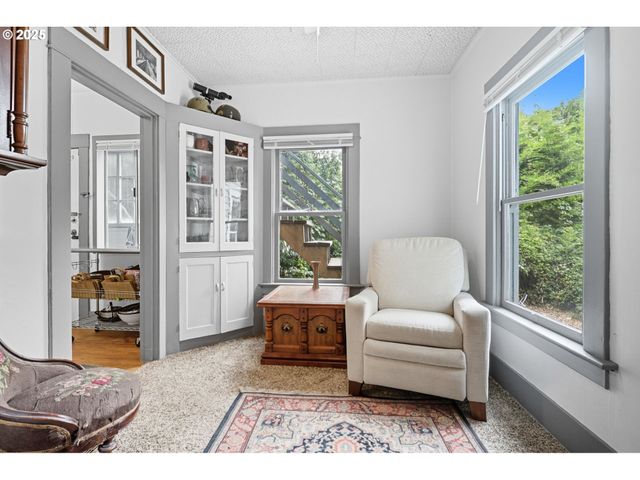 4215 Se 33RD Pl, Portland, OR 97202