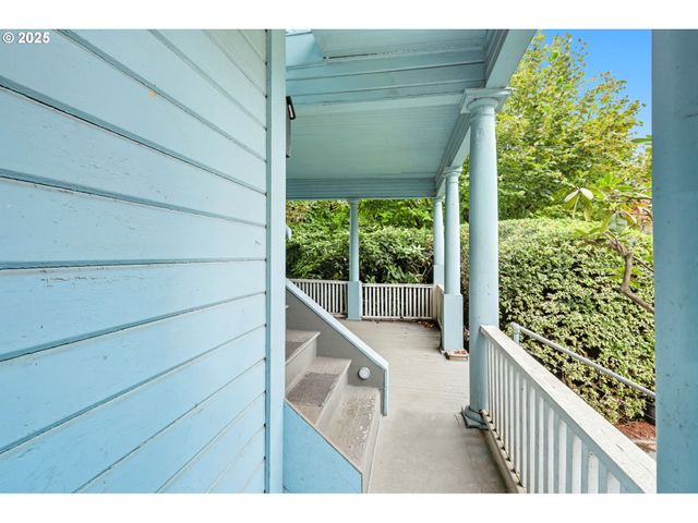 4215 Se 33RD Pl, Portland, OR 97202