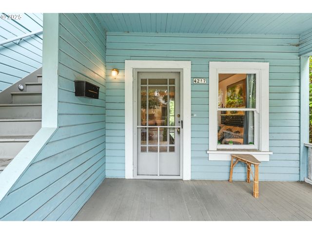 4215 Se 33RD Pl, Portland, OR 97202